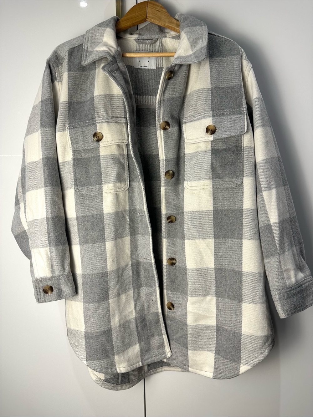 Old Navy Grey Cream Plaid Oversized Shacket Shirt Jacket Large